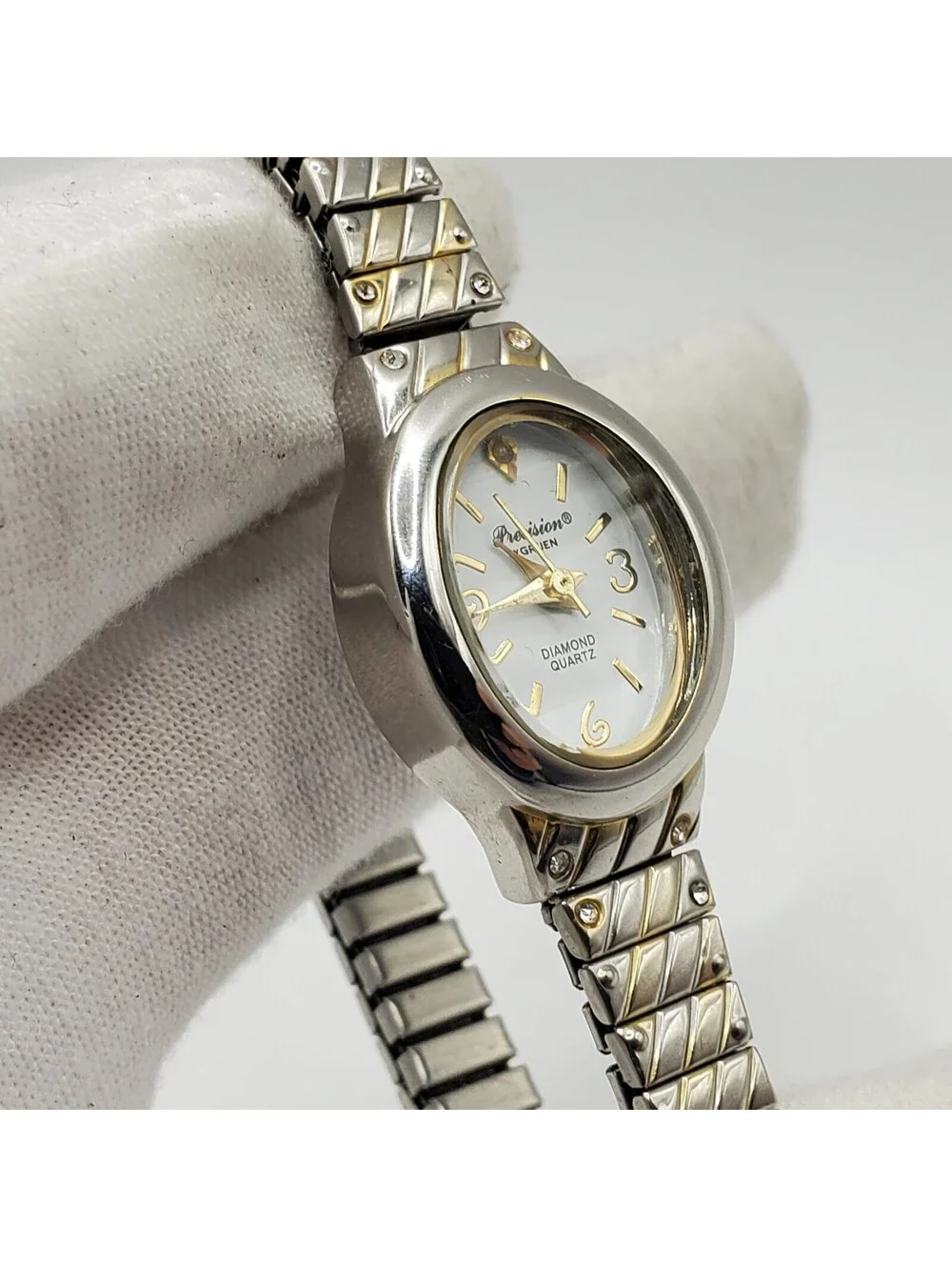 Gruen Precision Diamond Womens Watch  Silver Tone 18mm New Battery